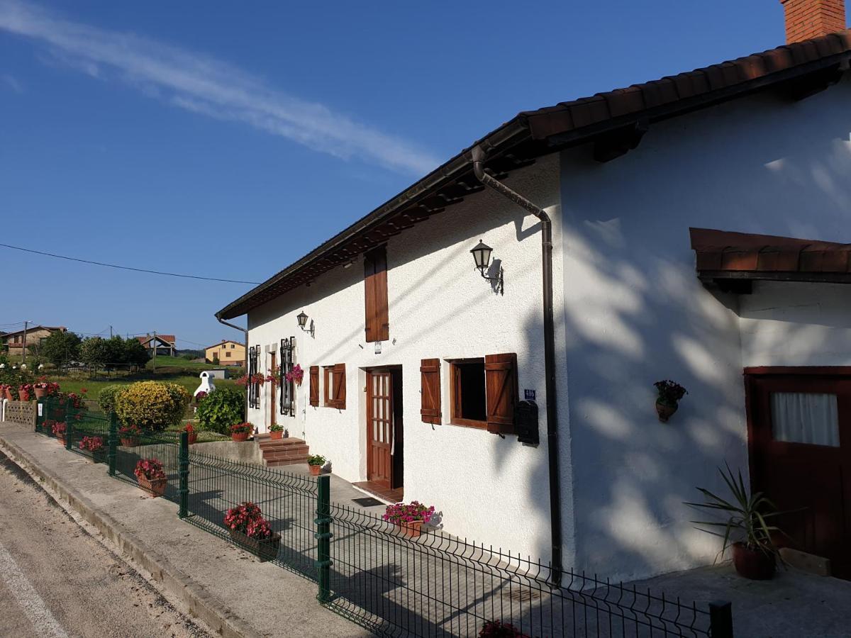 Casa Blanca Gueemes Villa Bareyo ภายนอก รูปภาพ